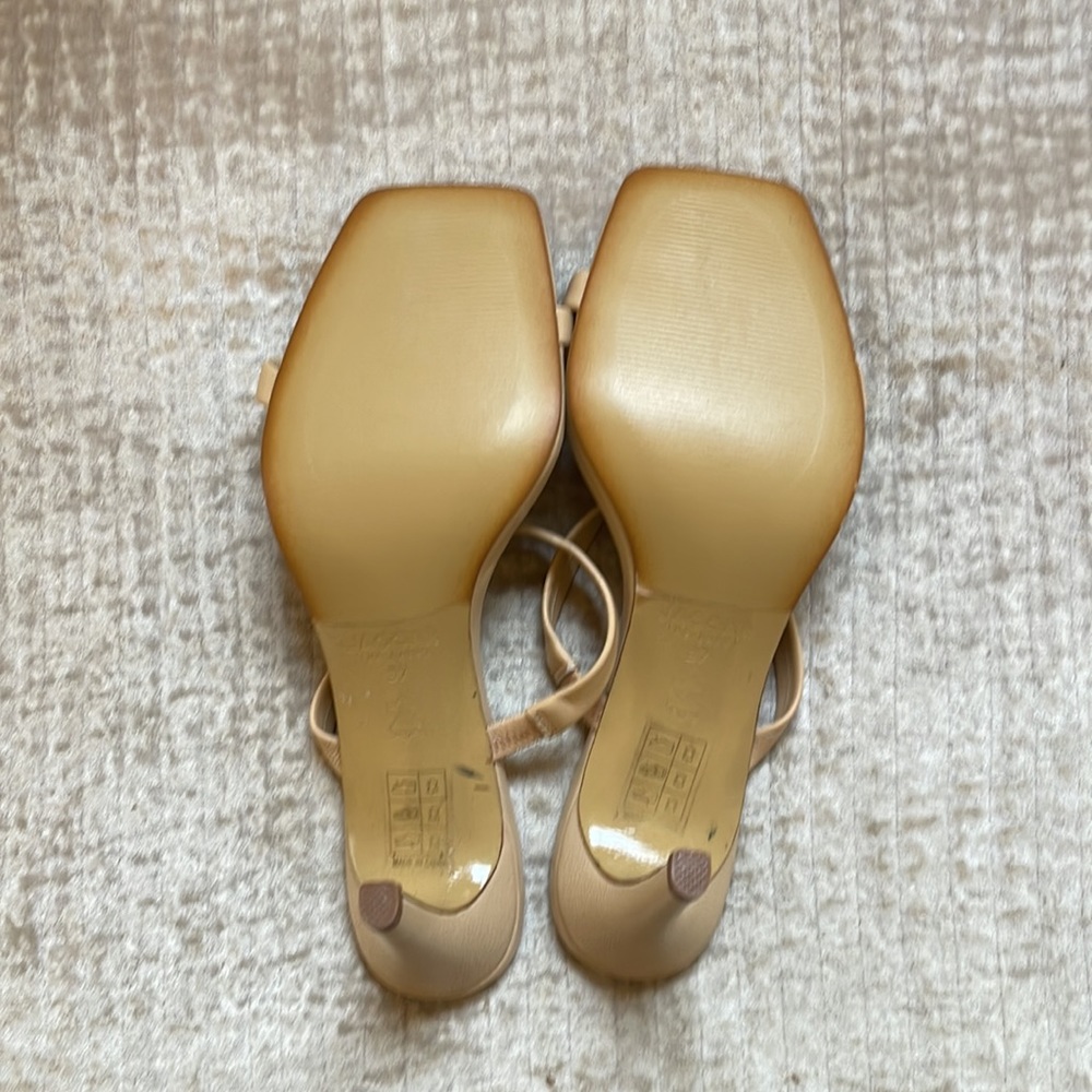 Shoes - Picture 4 of 6